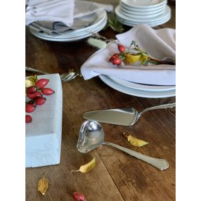 Sauceske Chippendale